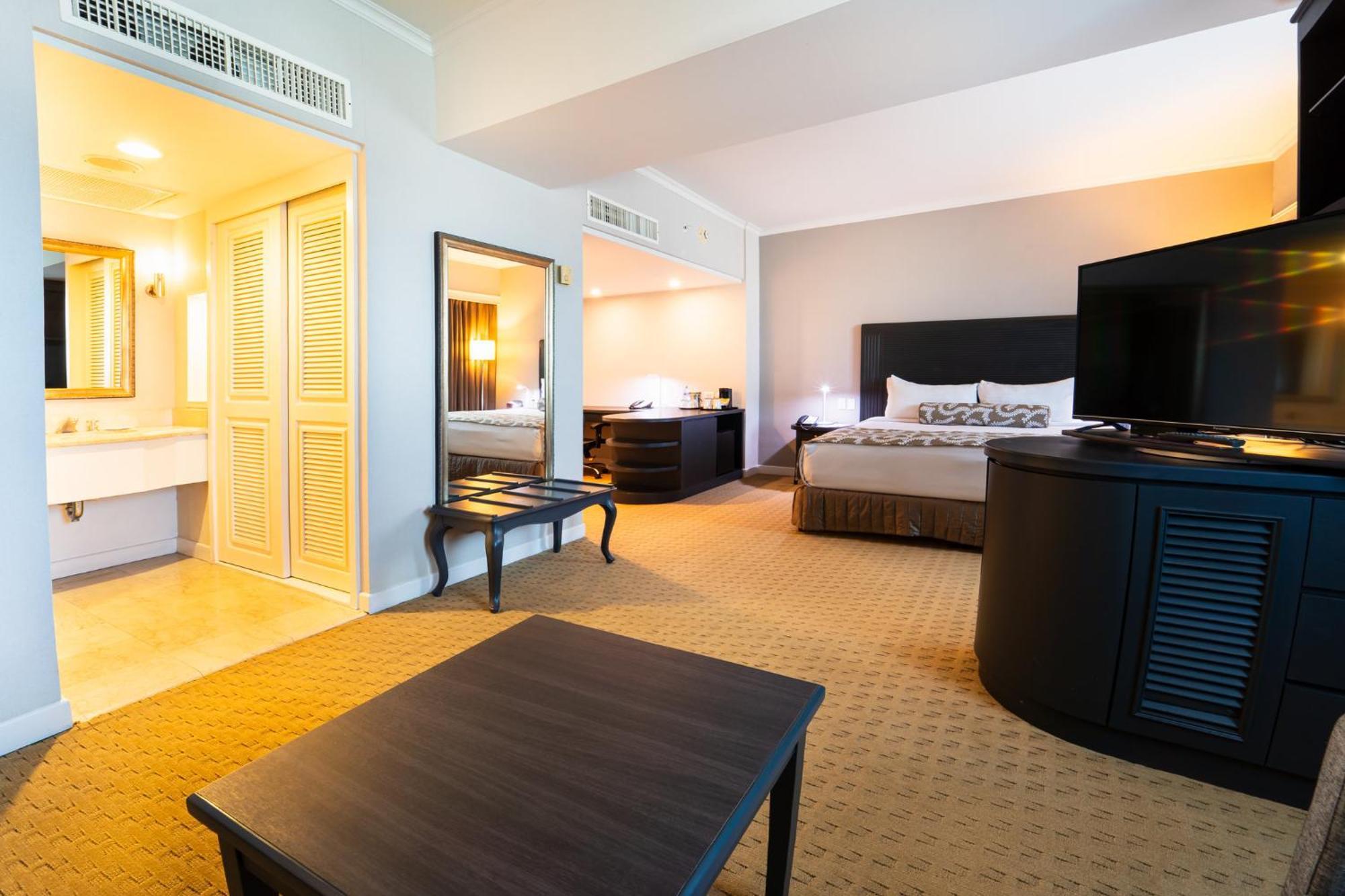 Hotel Crowne Plaza Managua By Ihg Zewnętrze zdjęcie